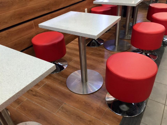 Tất tần tật về các loại bàn hay được sử dụng trong các quán bar, quán cafe.